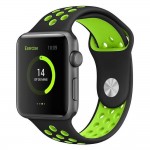 Силиконова каишка на дупки bSmart за часовник Apple iWatch 38/40/41mm, Черна/Зелена